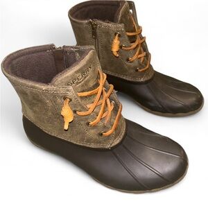 Sperry Women’s Saltwater Duck Boot in Olive and Brown